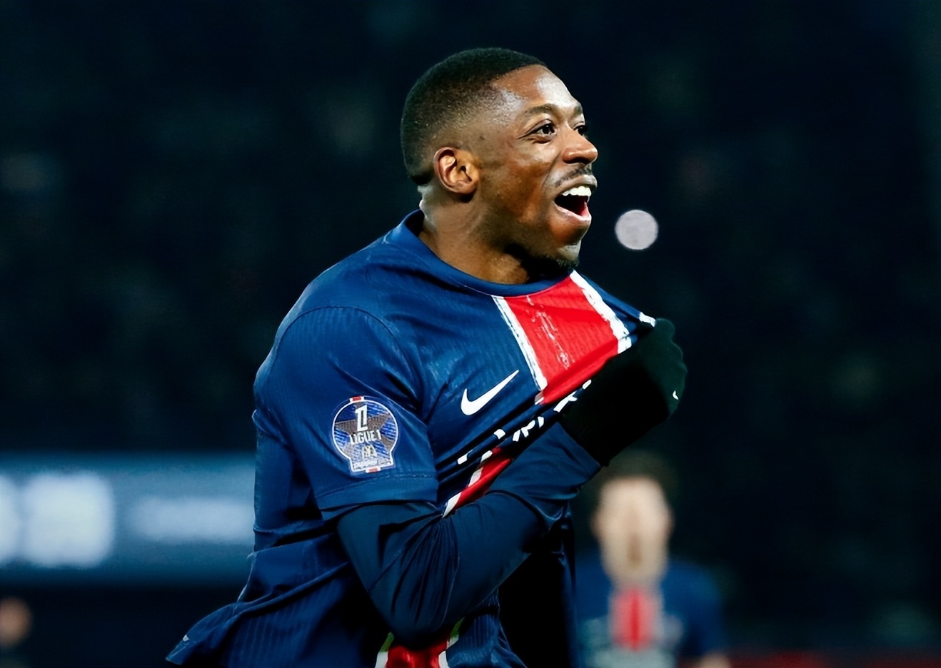 体育平台-包含太狠了！今夜利物浦更衣室发声赛前巴黎圣日耳曼备战NBA总决赛，今晨比利亚雷亚尔调整名单以备意大利杯的词条