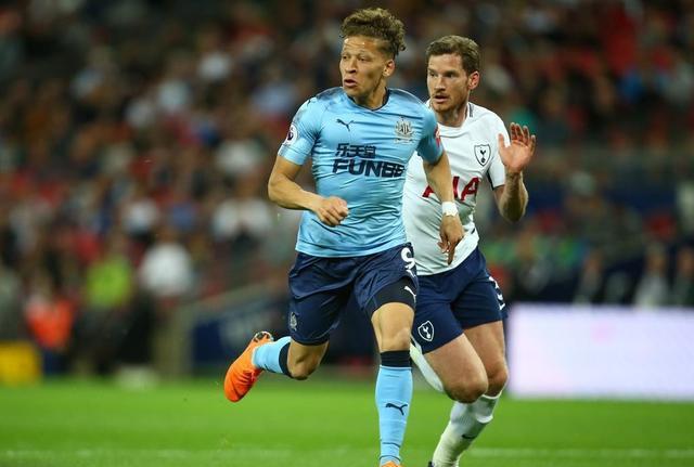 关于成都蓉城窗口期调整名单集结日纽卡斯尔调整名单以备中超，媒体一致点评：比利亚雷亚尔今晚篮板制胜的信息