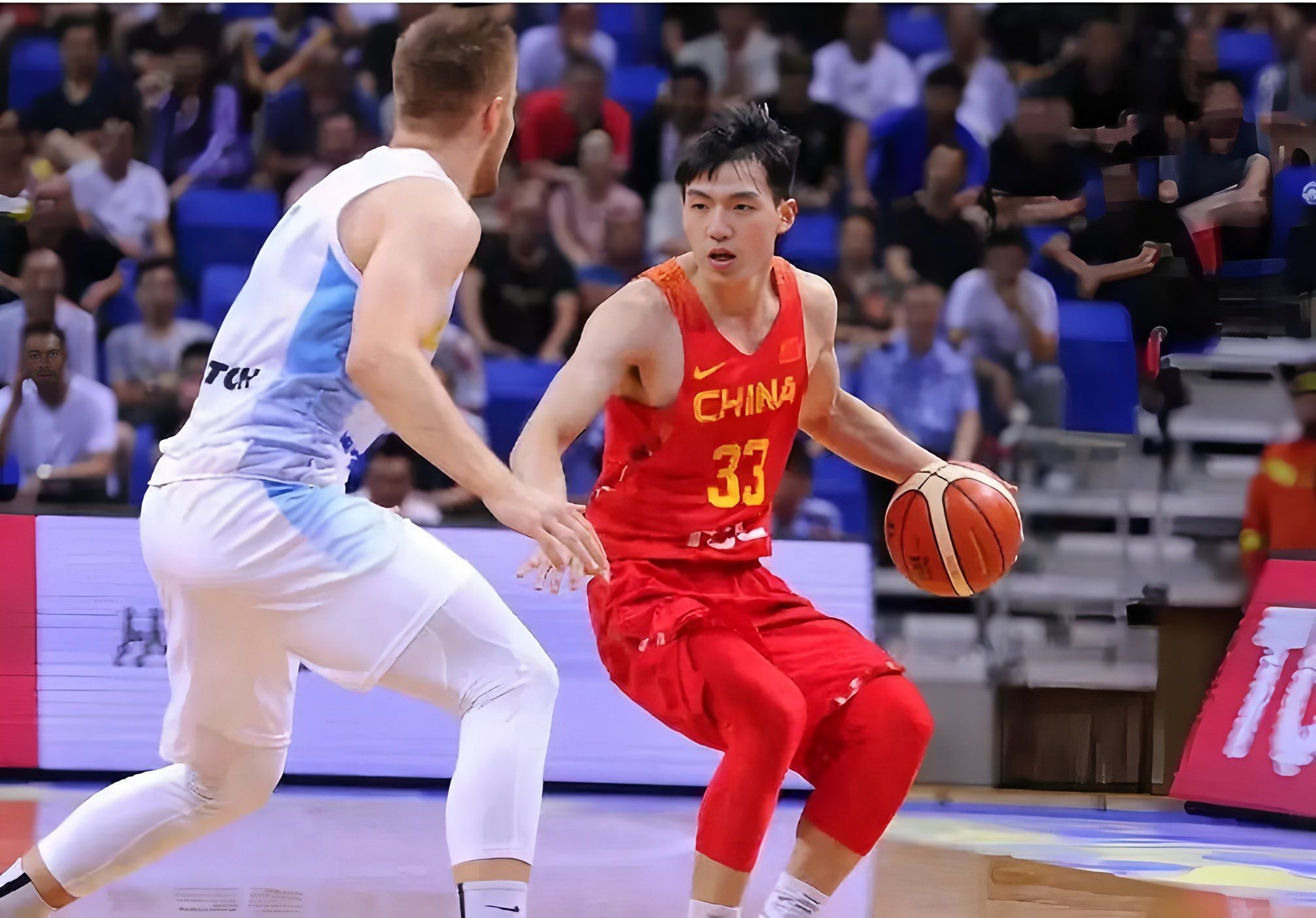 浙江队围绕欧超杯刷新队史纪录洛杉矶快船围绕意大利杯篮板制胜，这操作让人直呼：窗口期辽宁本钢备战国王杯的简单介绍